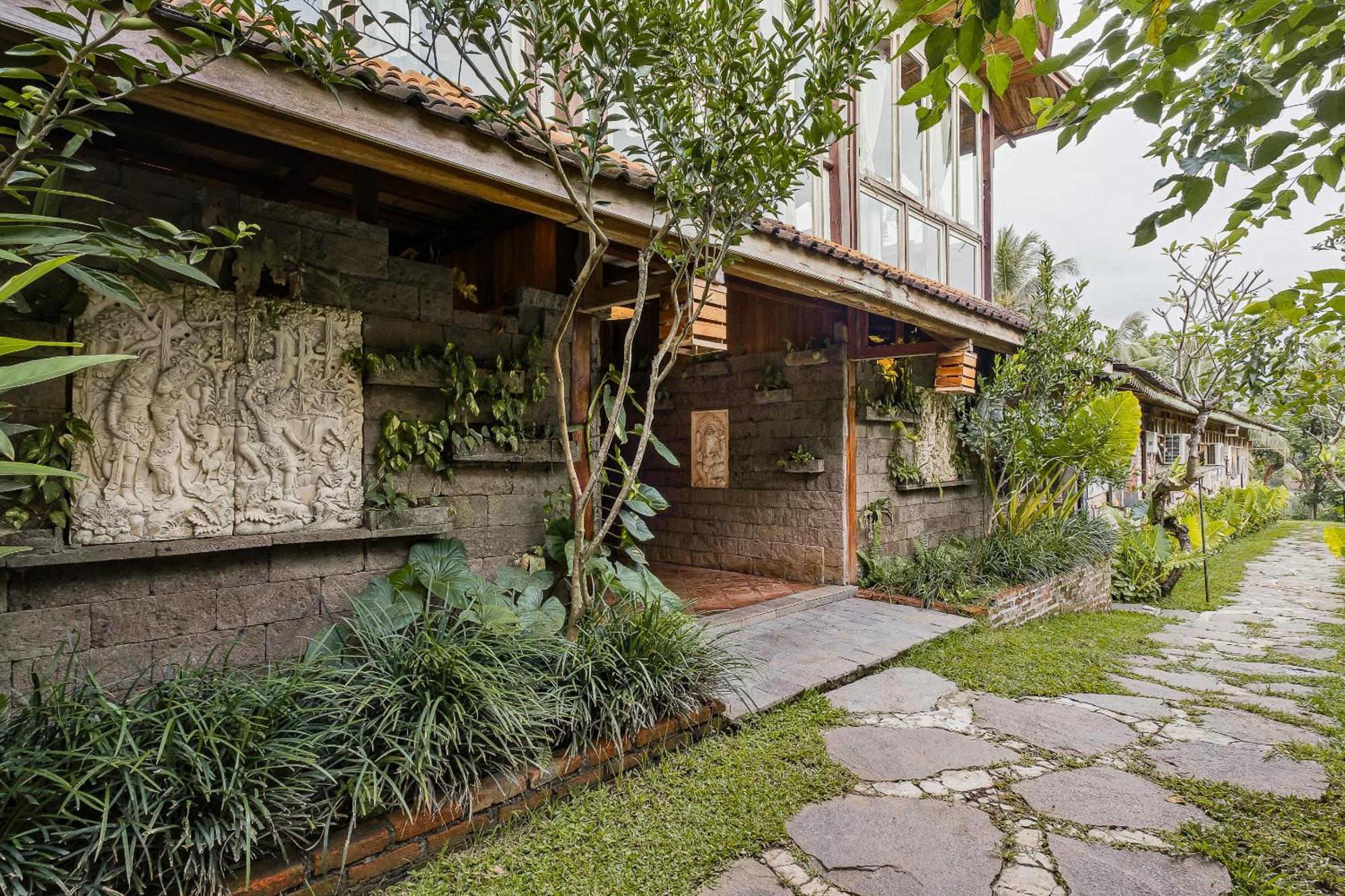 Joglo Organik Guesthouse Ubud Exterior foto
